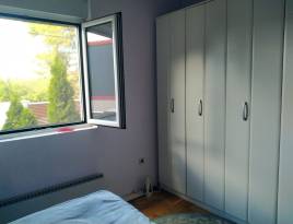 Na prodaju kuća u Surčinu 265m2, dvorište 439m2 | Maja Nekretnine